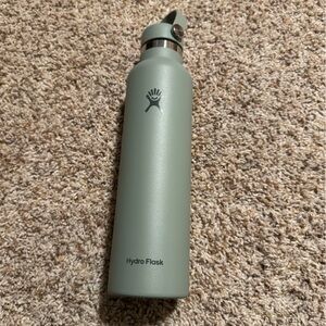 Hydro Flask Sage Green Bottle